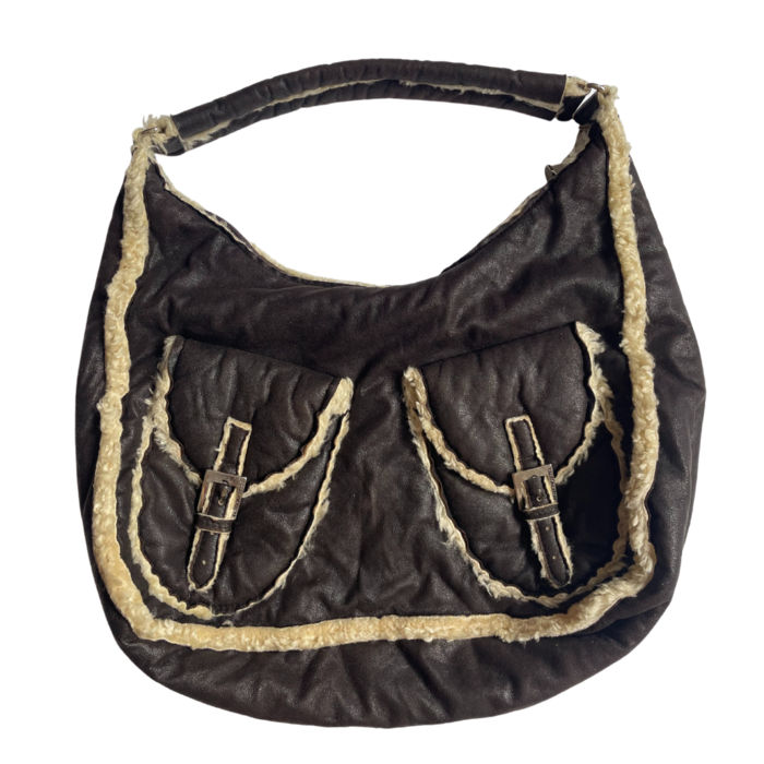 Chocolate brown leather totebag with sheepskin contrast